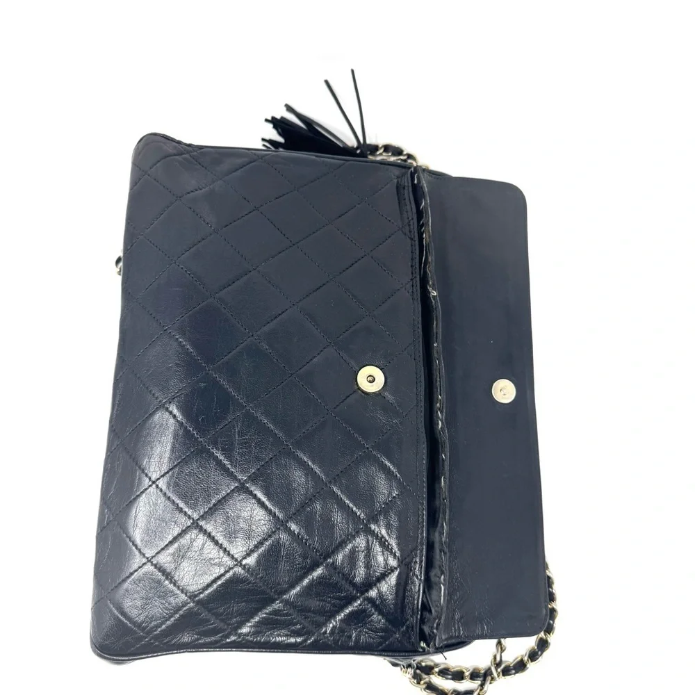 Chanel Vintage Black Quilted Camera Crossbody Bag –Quilted Caviar, Gold Hardware